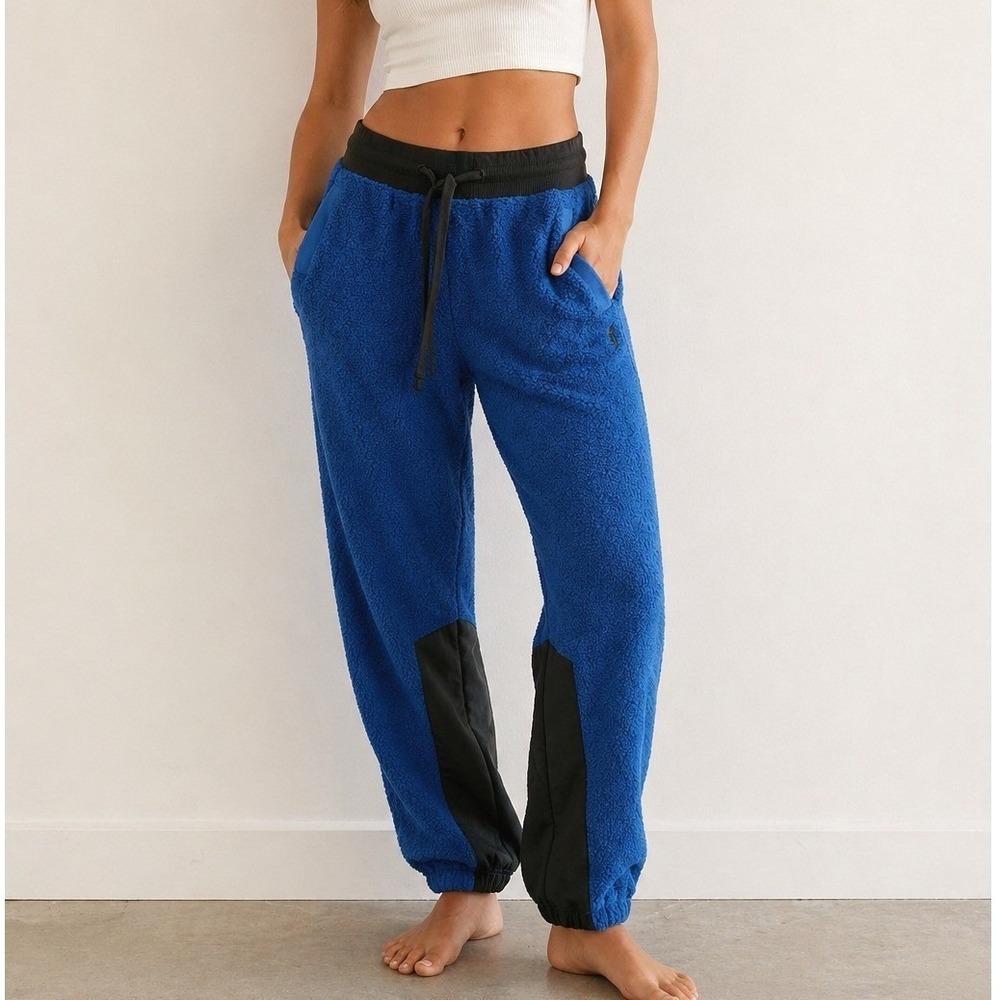 Free People Movement Cuddle Up Fleece Joggers Contrast Panel Blue Size XS Sporty